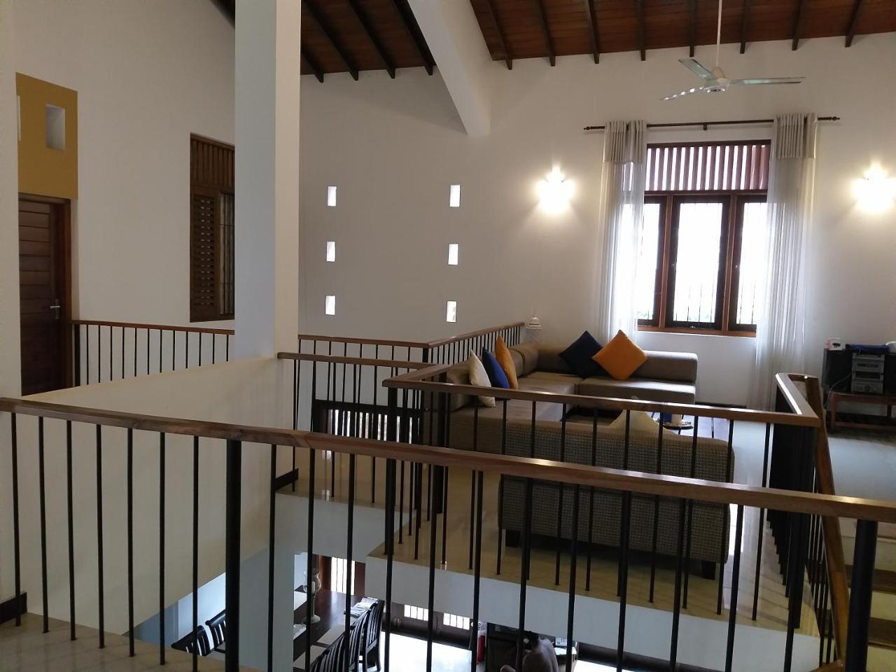 Cosy Nest Home Stay Negombo Luaran gambar