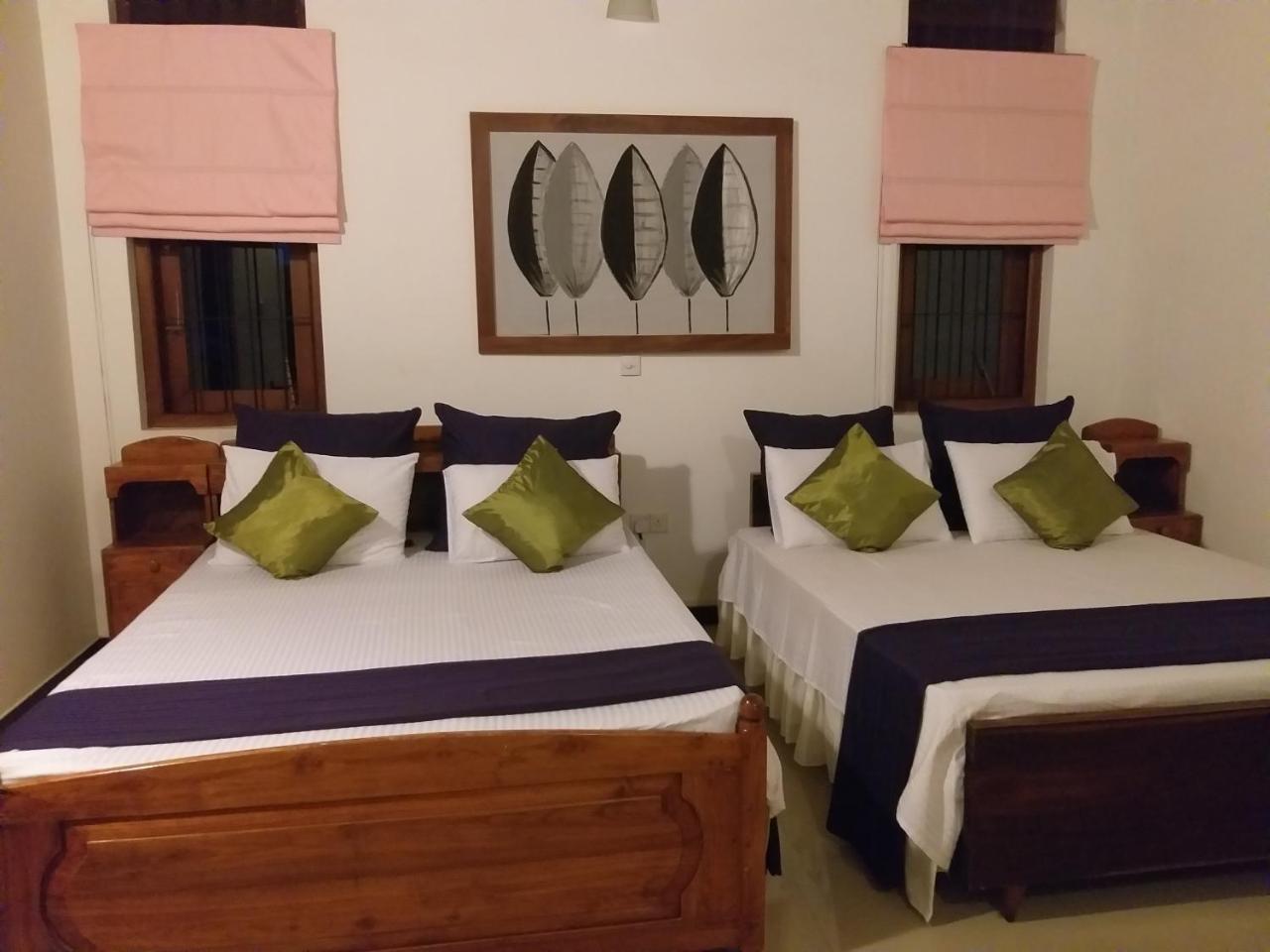 Cosy Nest Home Stay Negombo Bilik gambar