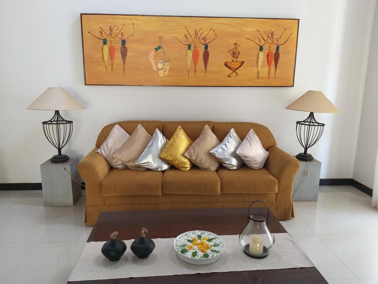 Cosy Nest Home Stay Negombo Bilik gambar