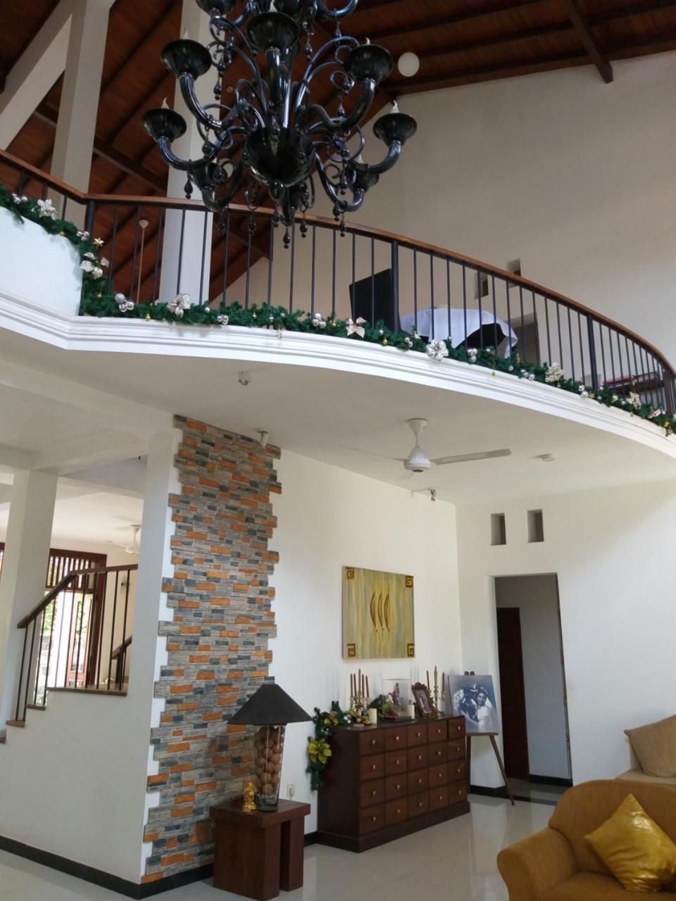 Cosy Nest Home Stay Negombo Bilik gambar