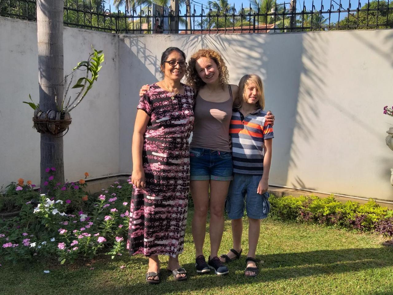 Cosy Nest Home Stay Negombo Luaran gambar